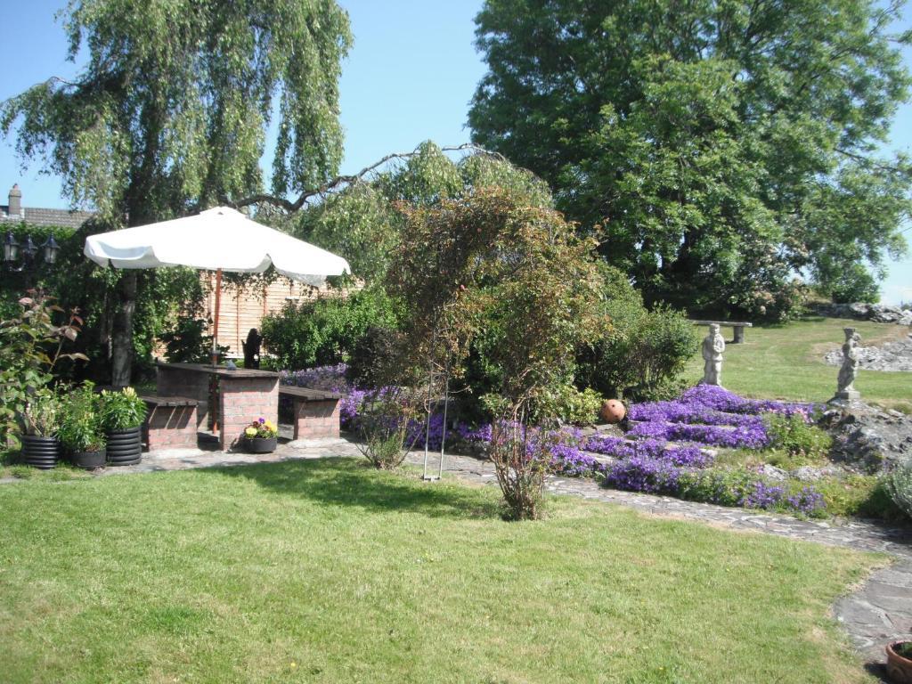 Castlemaine House B&B Eksteriør billede
